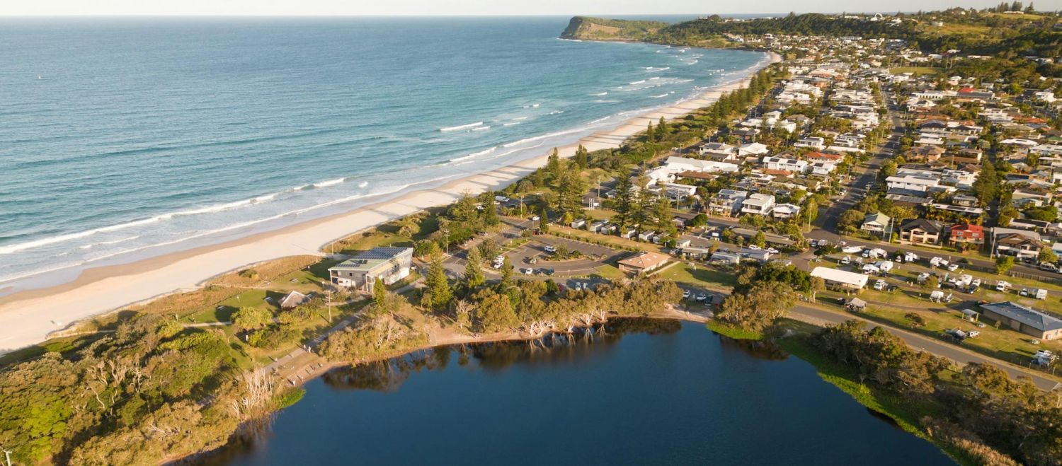 Lennox Head coastline, Seven Mile Beach and Lake Ainsworth from above